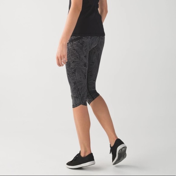 Lululemon Run Top Speed Crop - Picture 5 of 6